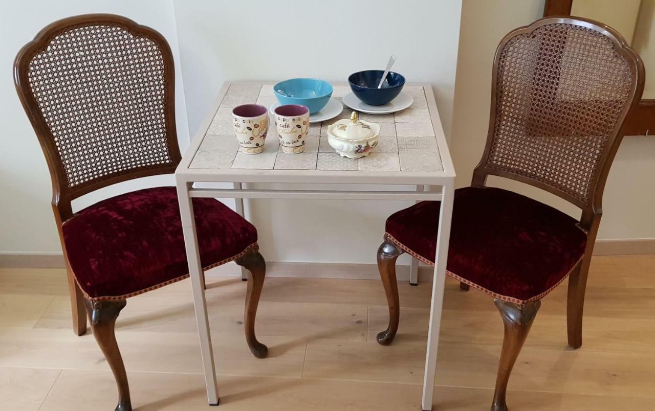 Stylish Studio Below The Acropolis Αθήνα Εξωτερικό φωτογραφία