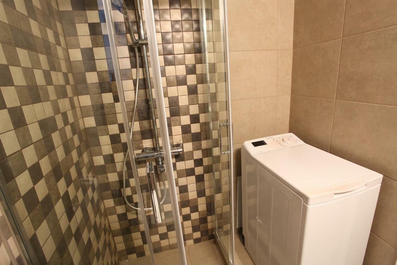 Stylish Studio Below The Acropolis Αθήνα Εξωτερικό φωτογραφία