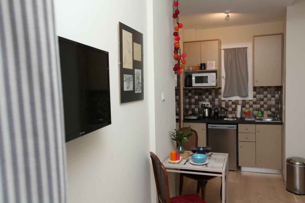 Stylish Studio Below The Acropolis Αθήνα Εξωτερικό φωτογραφία