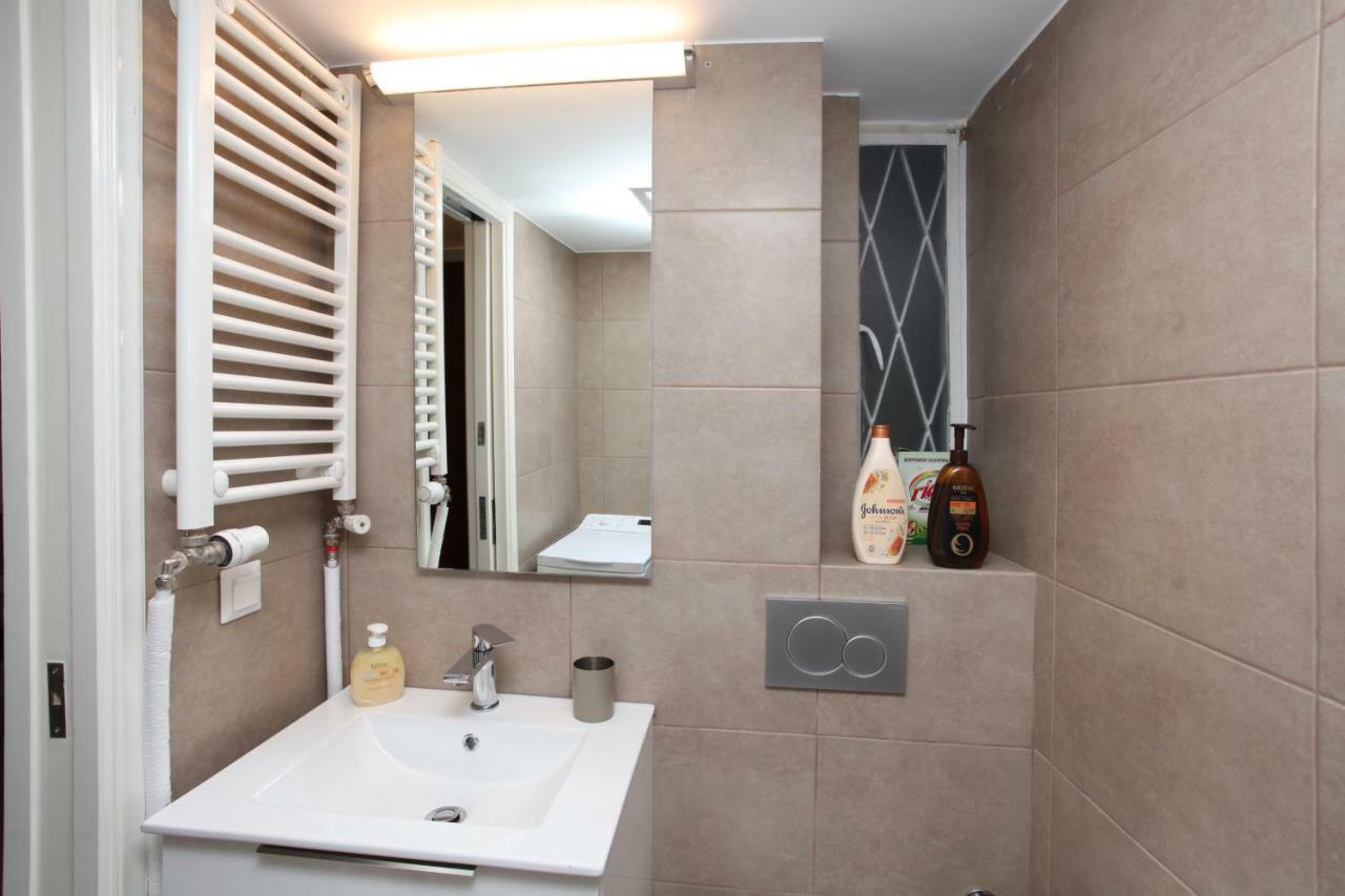 Stylish Studio Below The Acropolis Αθήνα Εξωτερικό φωτογραφία